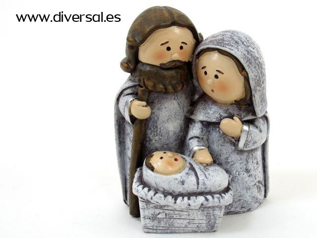 NACIMIENTO 3 FIGURAS POLIRESINA 8,8x6,8x11,2 CM