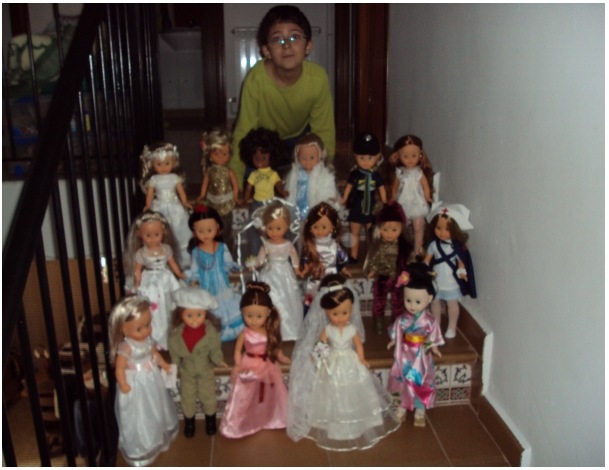 ninos-munecas-3